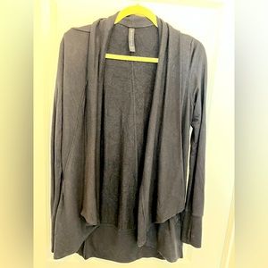 Athleta Black Pranayama Wrap